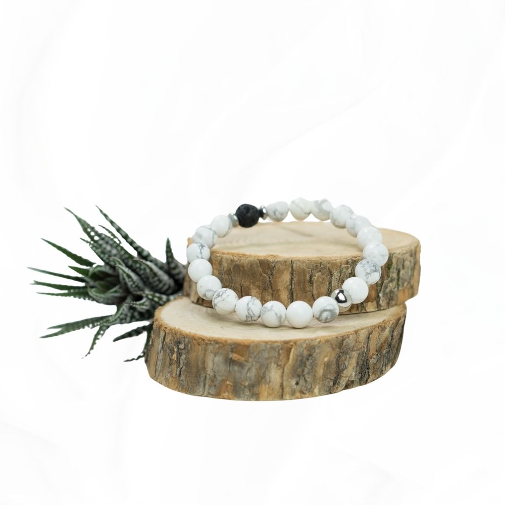 Aromaschmuck Howlith Lava-Armband „Harmonie“